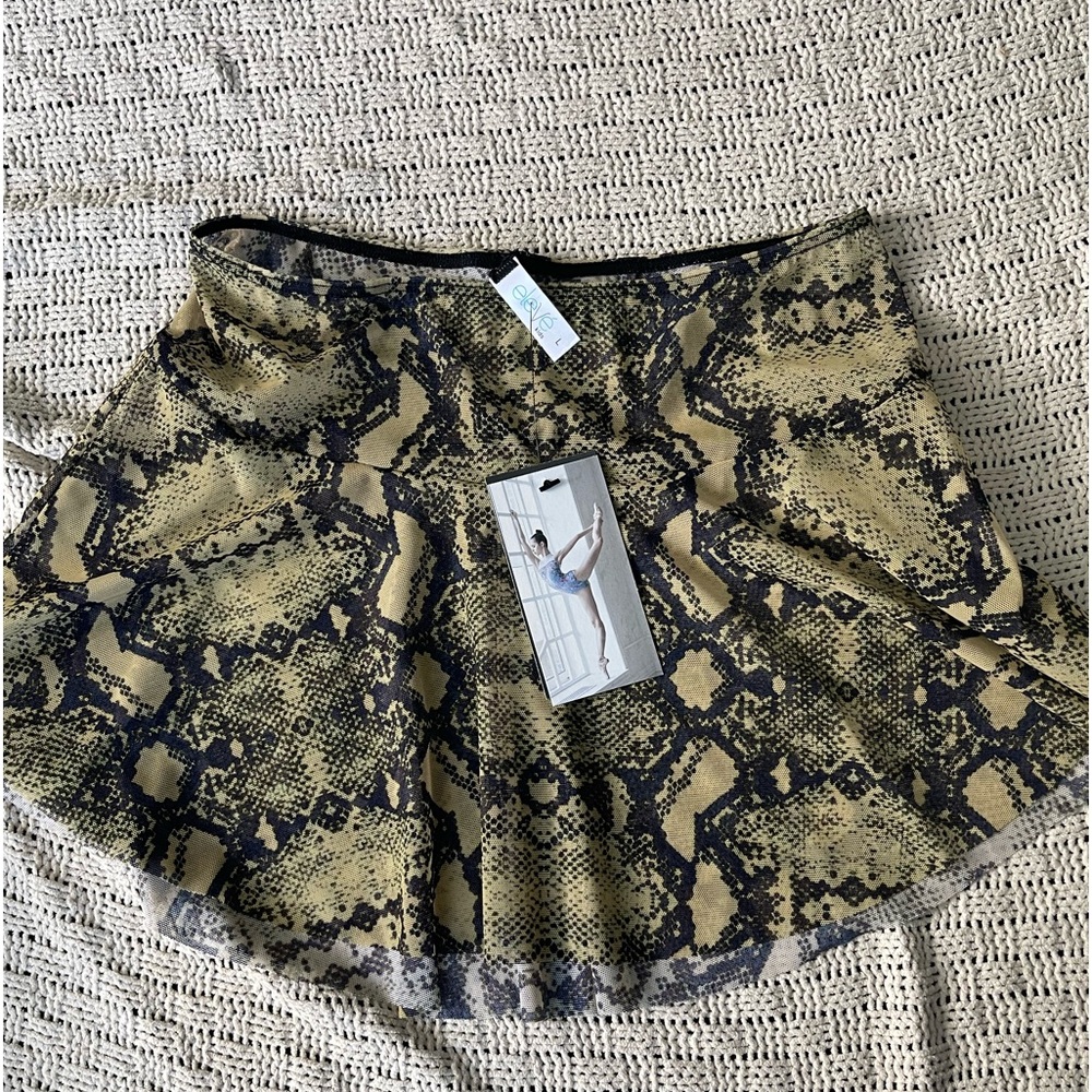 Eleve Dancewear Drop Waist Python Skirt- Child Large (fit Adult XS)